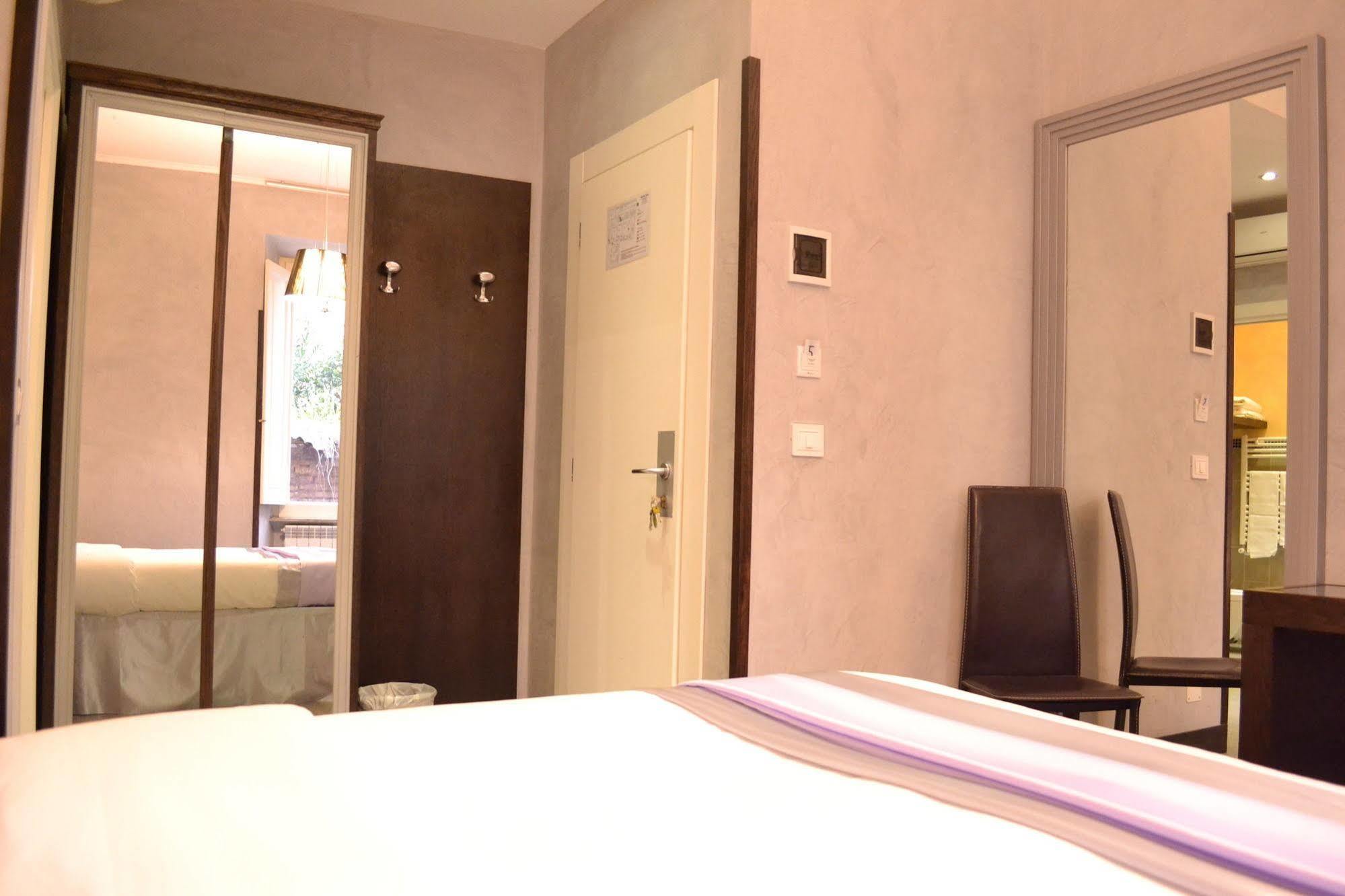 Tiburtina House Hotel Rom Eksteriør billede